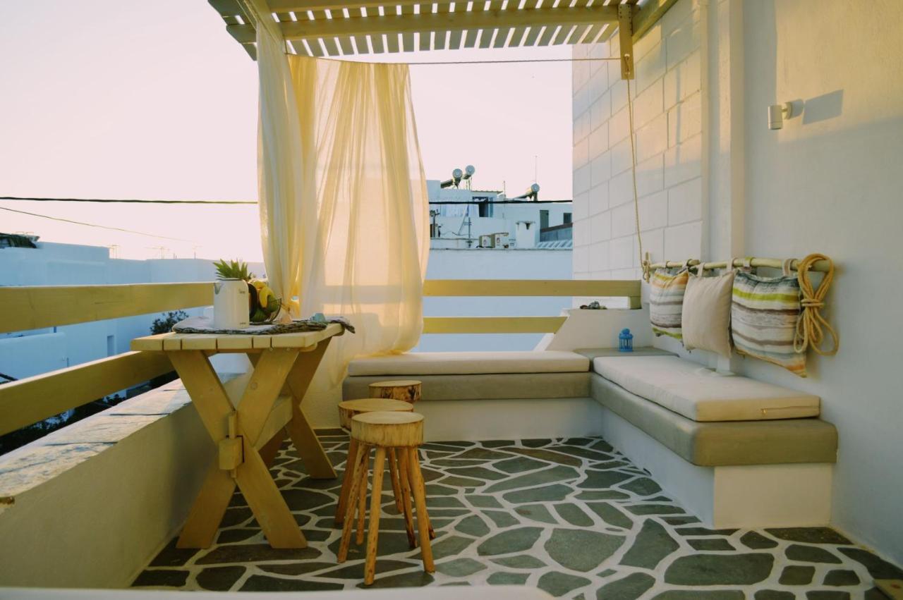 Blue Heart Luxury Suites Naxos City Екстер'єр фото