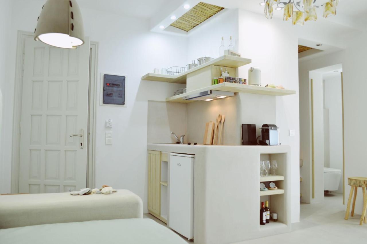 Blue Heart Luxury Suites Naxos City Екстер'єр фото