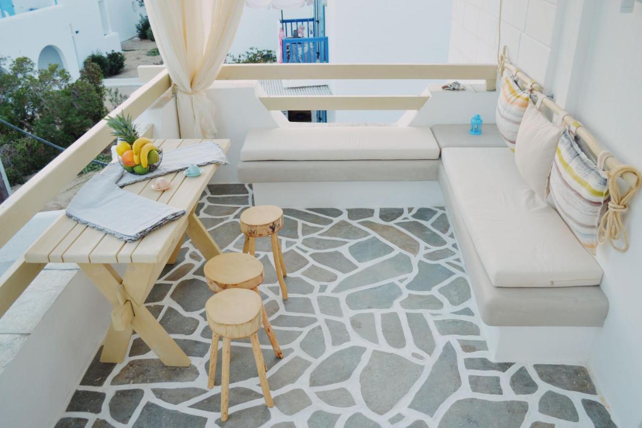 Blue Heart Luxury Suites Naxos City Екстер'єр фото
