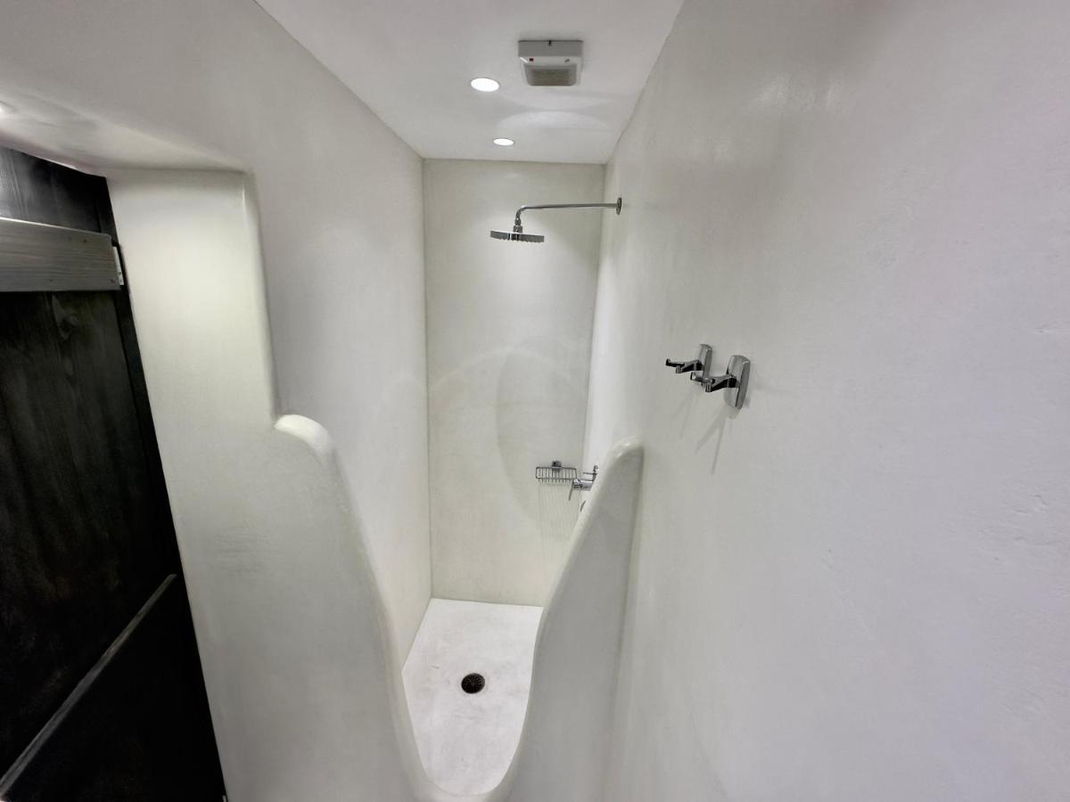Blue Heart Luxury Suites Naxos City Екстер'єр фото